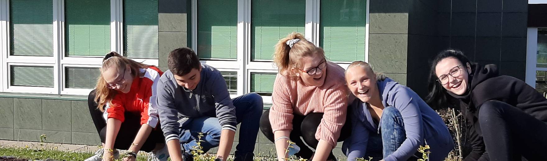 Pomáhám, protože chci - Pro okolí krásnější